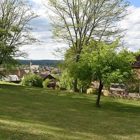 Du Petit Bois Le Buisson de Cadouin